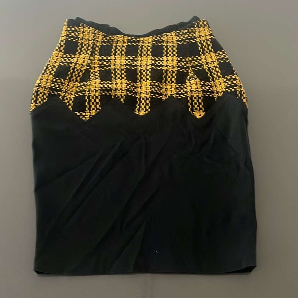 Black and yellow skirt